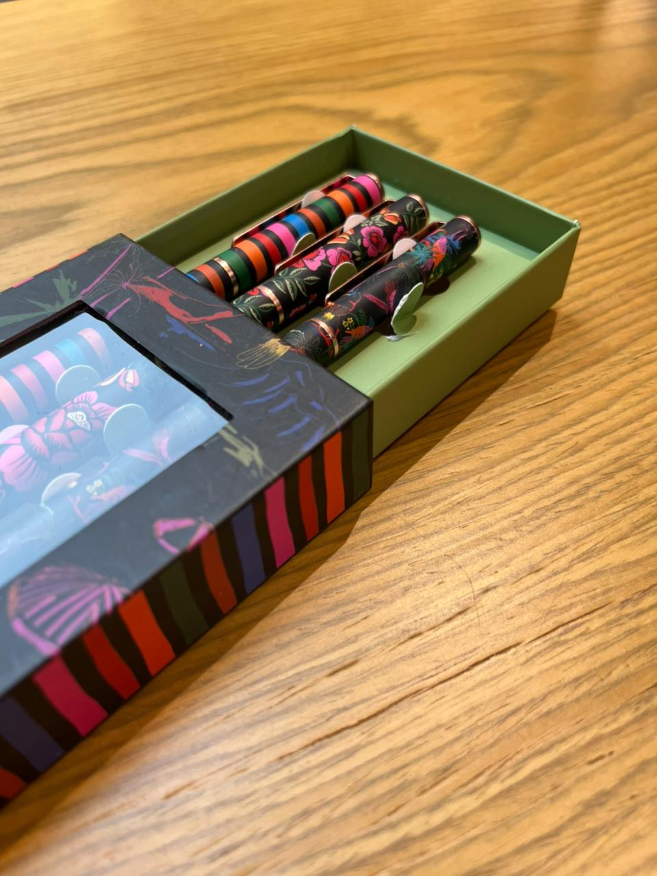 Trio Canetas Farm Anota Ai Voo Descoladinha