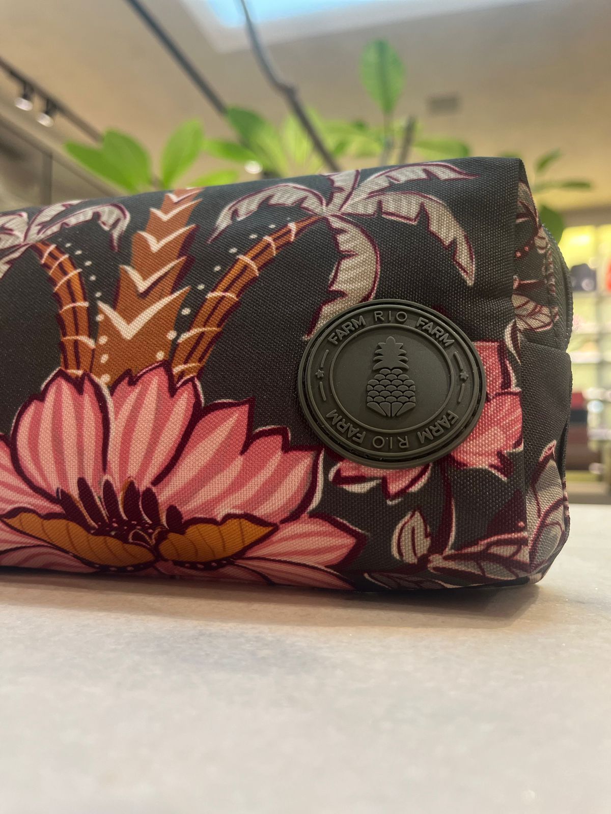 Maxi Necessarie Ora Bolas Ravenala Me Leva