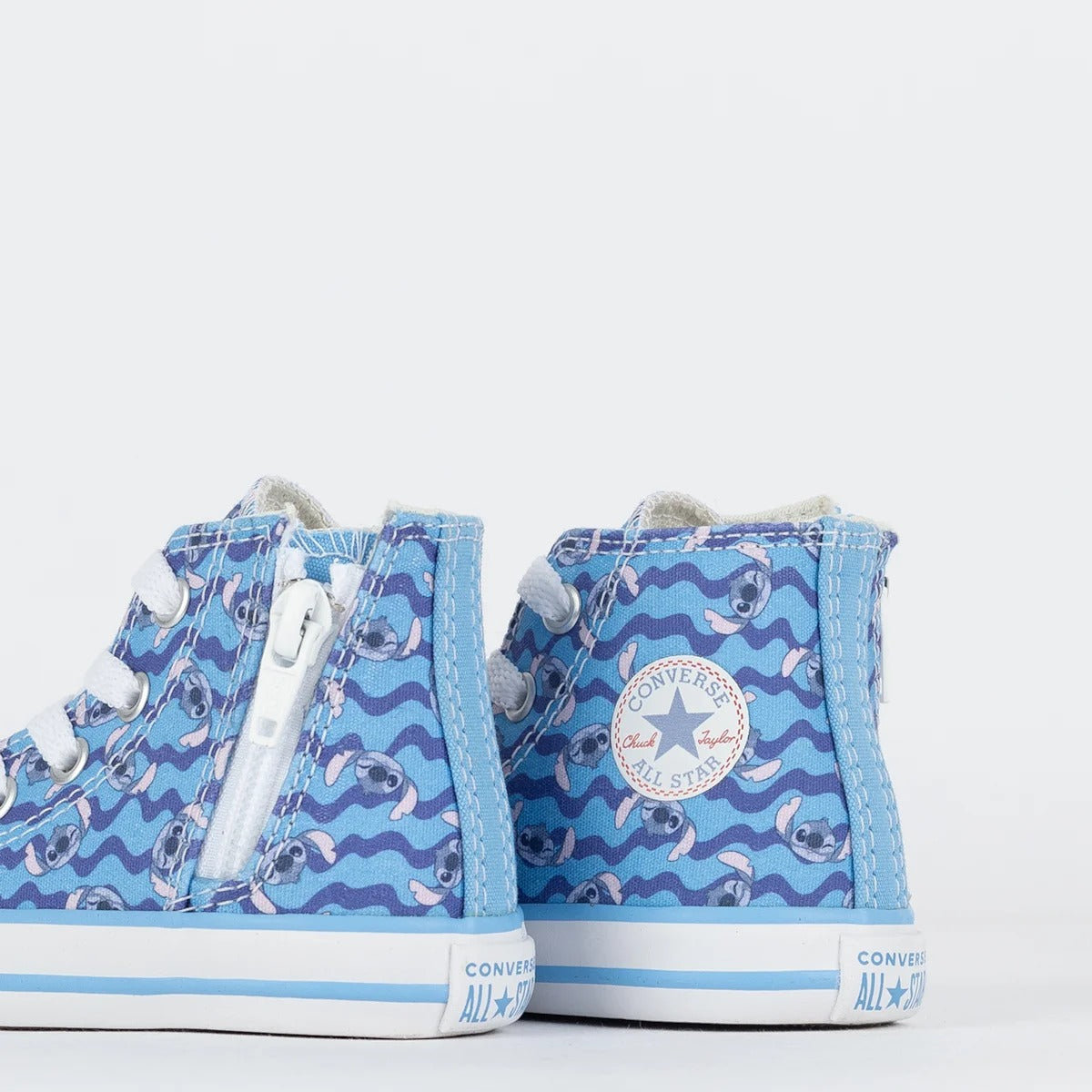 Tênis Converse Kids Chuck Taylor All Star Side Zip Hi Disney Stitch
