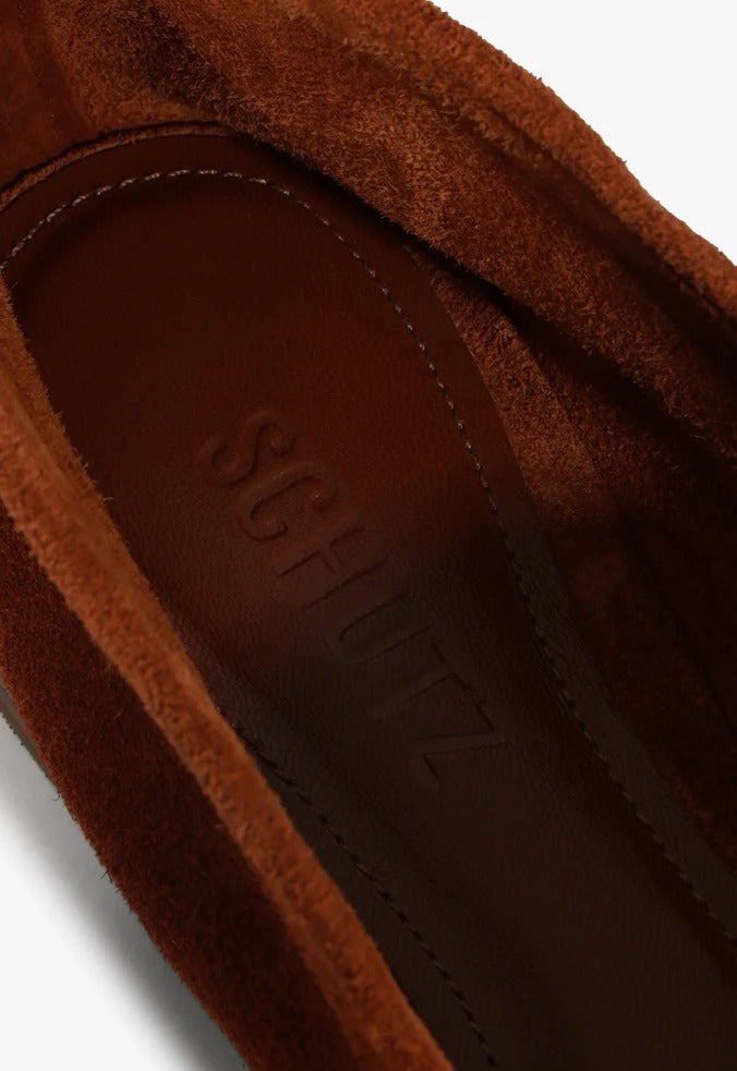 Mocassim Schutz Camurça Marrom