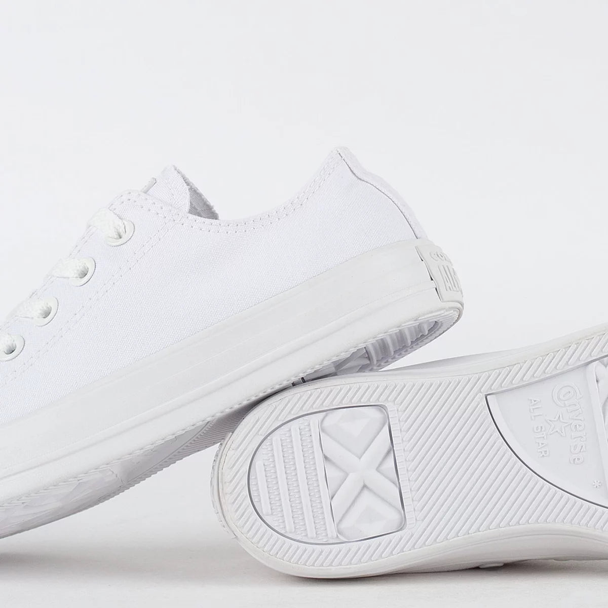 Tênis Converse Chuck Taylor All Star Monochrome Ox