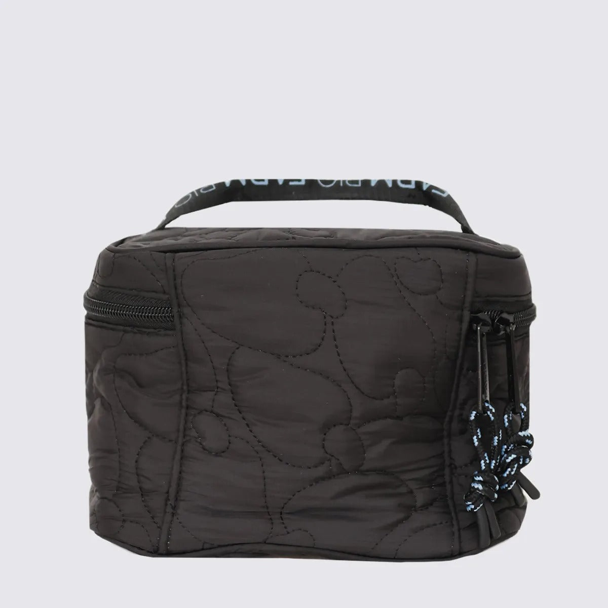 Necessaire Farm Me Leva Liso Preta