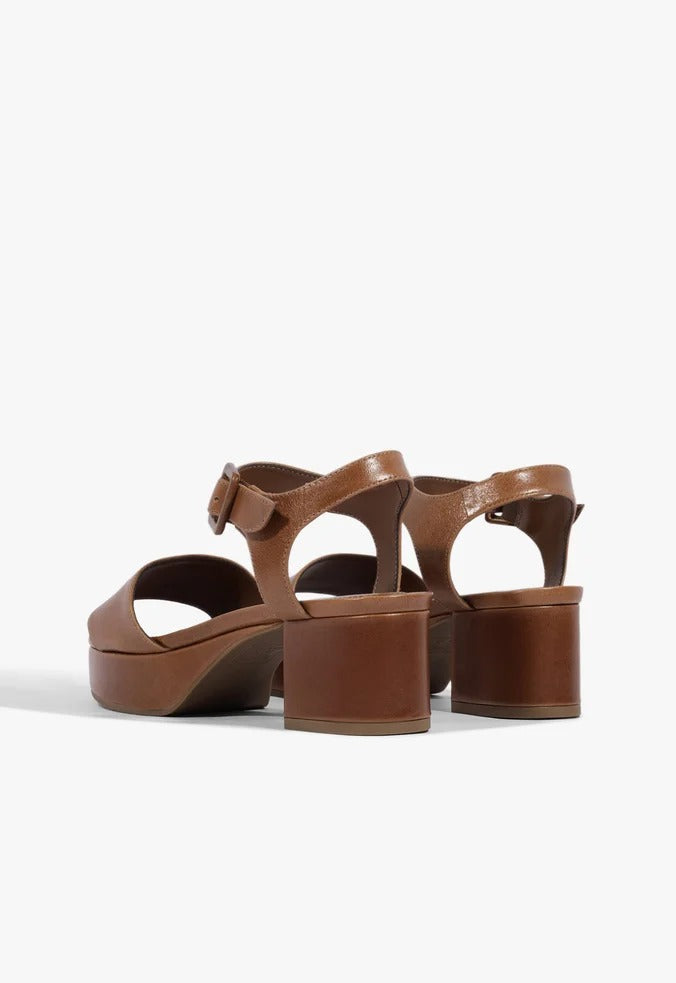 Sandália Schutz Salto Bloco Steffi Couro Marrom