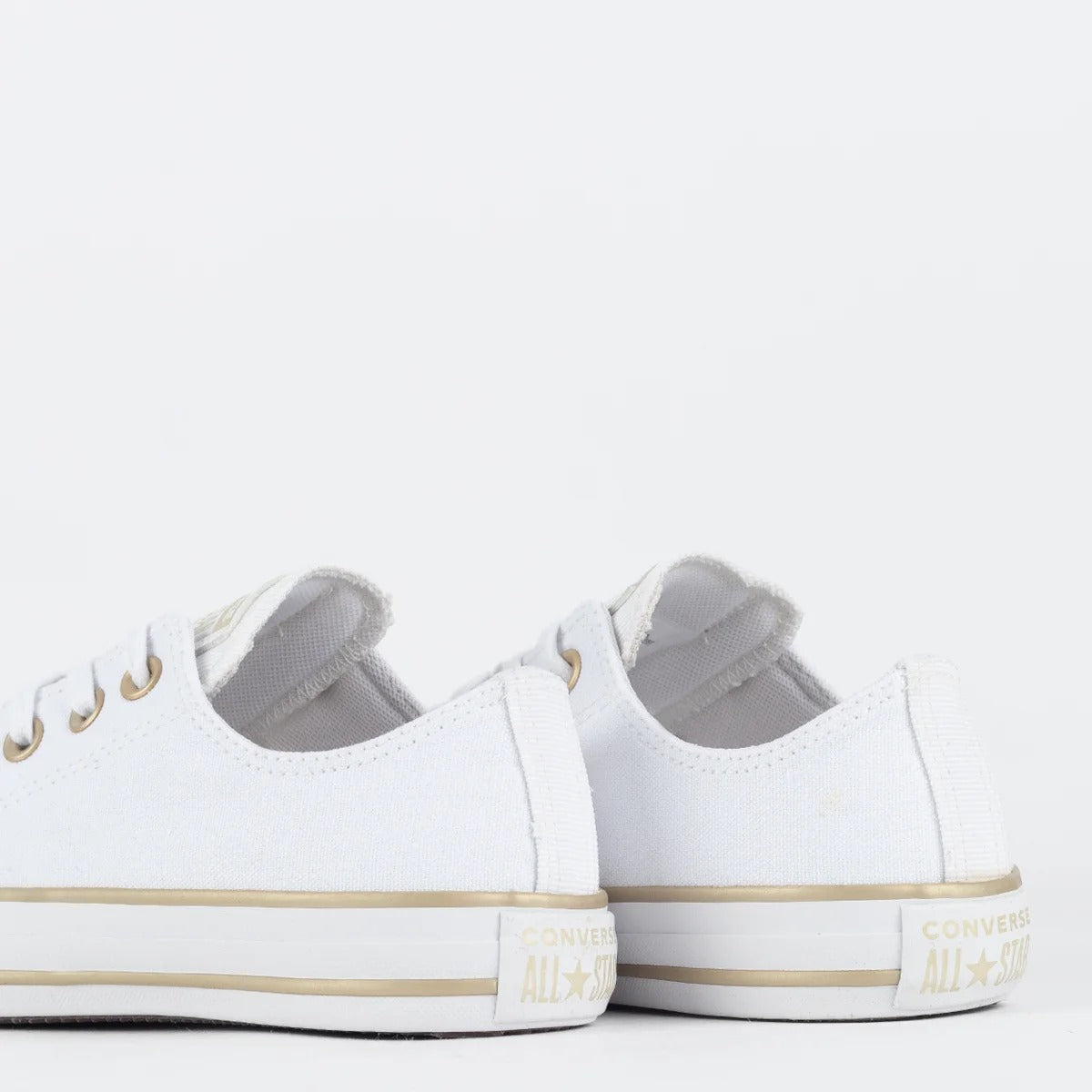 Tênis Converse Chuck Taylor All Star Ox Modern Tailored