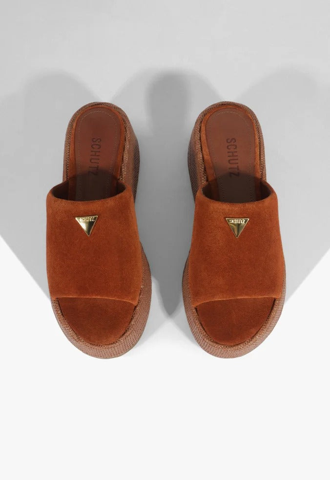 Sandália Schutz Papete Plataforma Ráfia Marrom