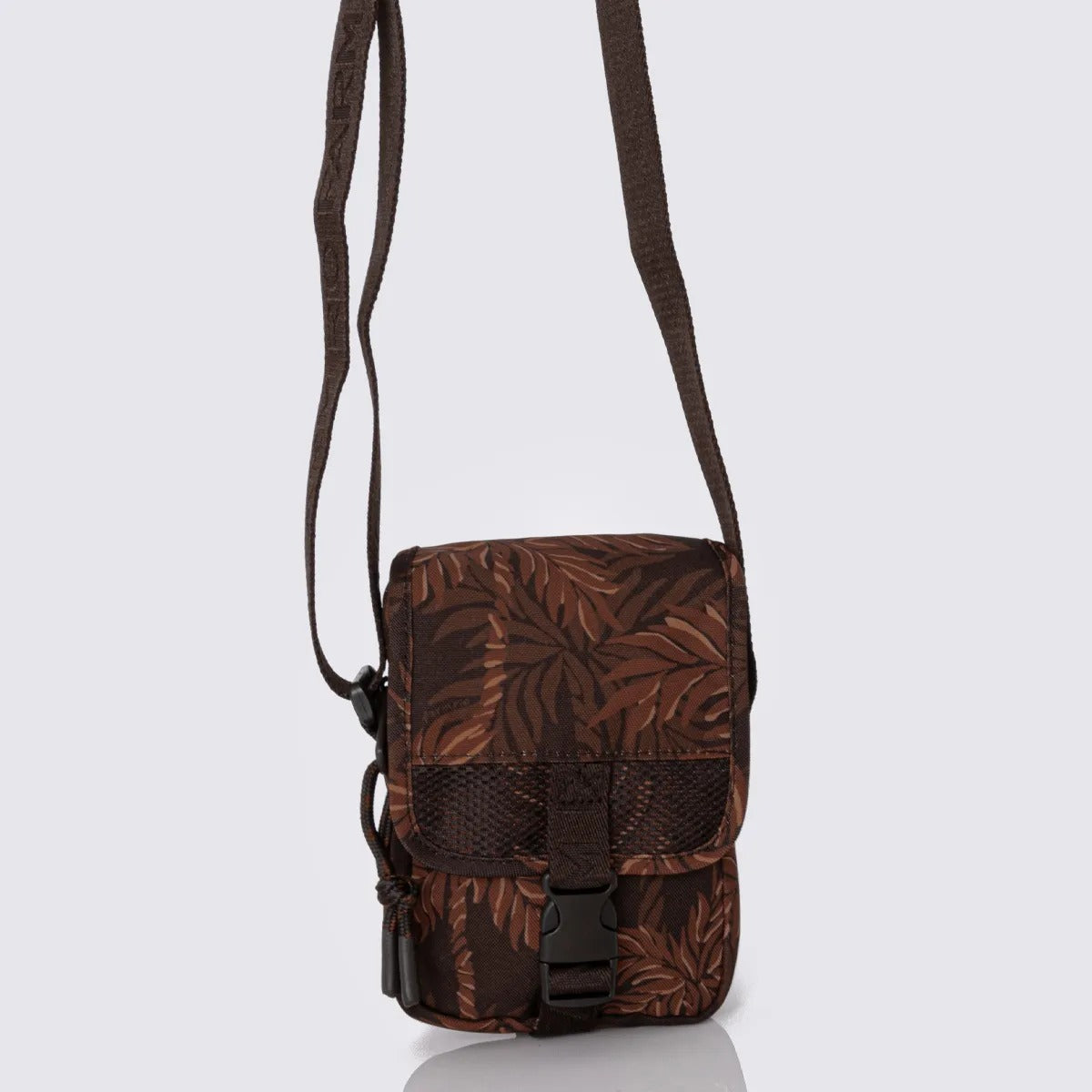 Bolsa Farm Fervo Olhar na Floresta