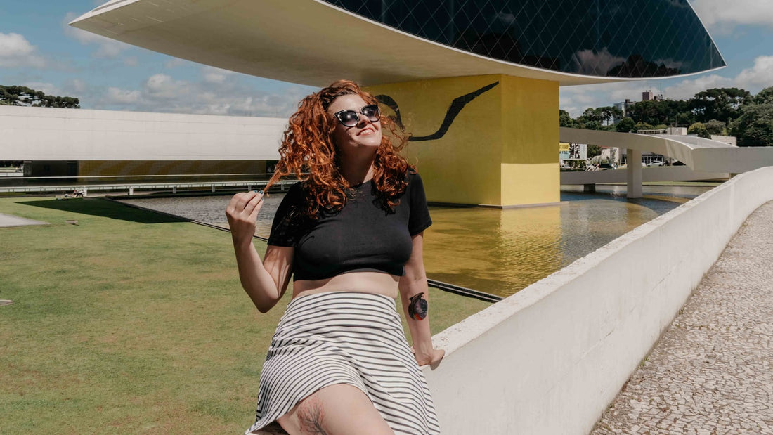 Mulher em look de moda