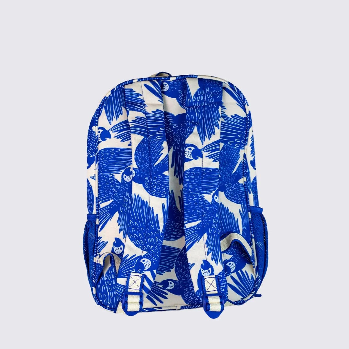 Mochila Farm Me Leva Voo das Araras