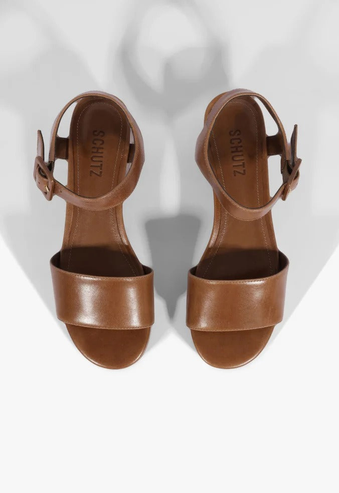 Sandália Schutz Salto Bloco Steffi Couro Marrom