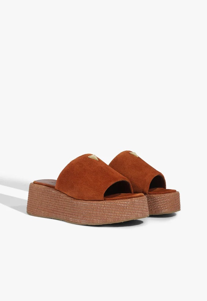 Sandália Schutz Papete Plataforma Ráfia Marrom