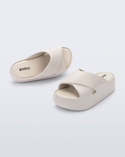 Melissa Free Cross