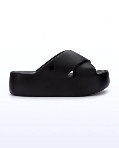 Melissa Free Cross