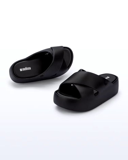Melissa Free Cross