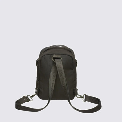 Mochila Farm Me Leva Borogodó Ravenala