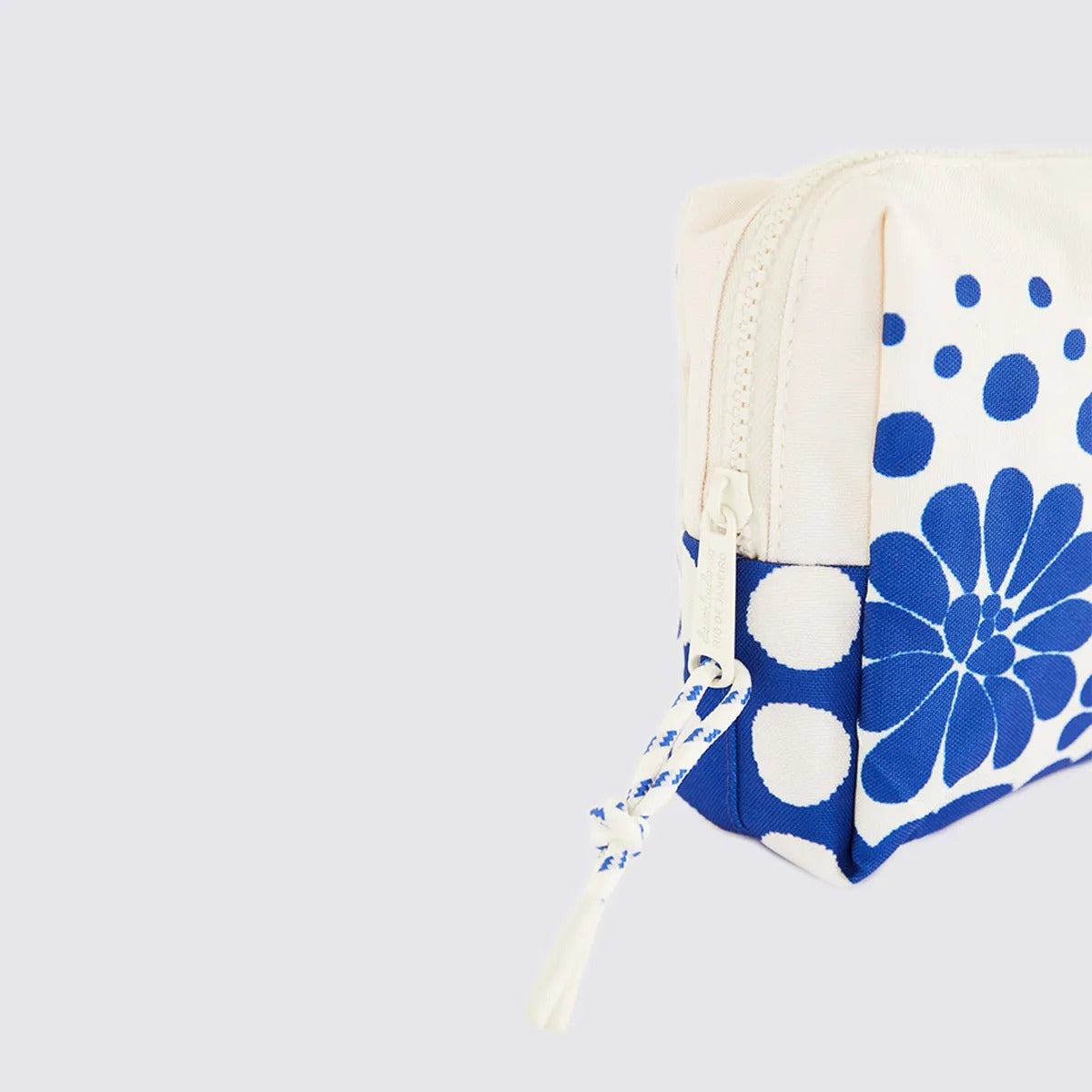 Necessaire Farm Ora Bolas G Palermo